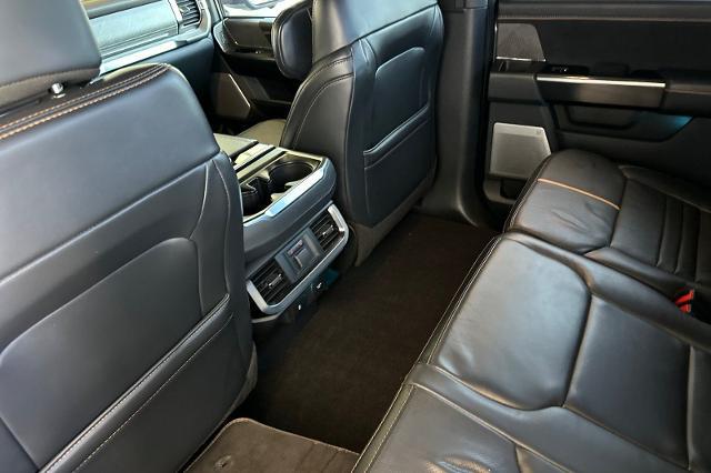 2022 Ford F-150 Platinum