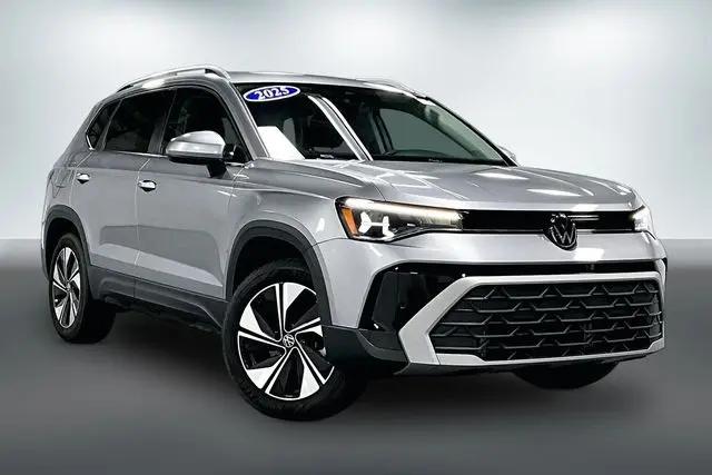 2025 Volkswagen Taos 1.5T SE for sale in Auburn, IN