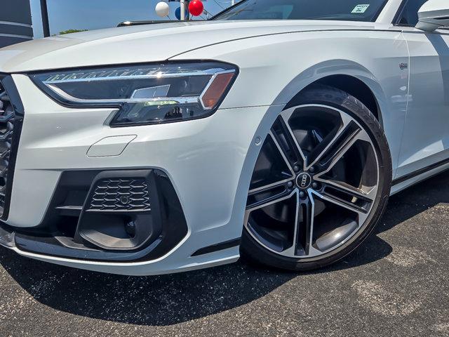 2025 Audi A8 L 55 TFSI quattro Tiptronic