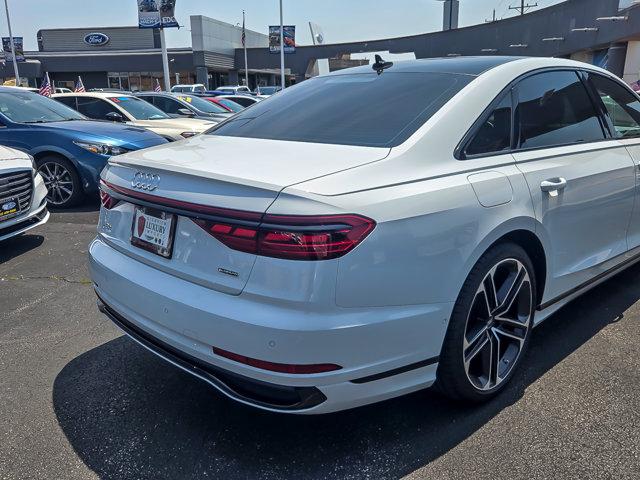 2025 Audi A8 L 55 TFSI quattro Tiptronic