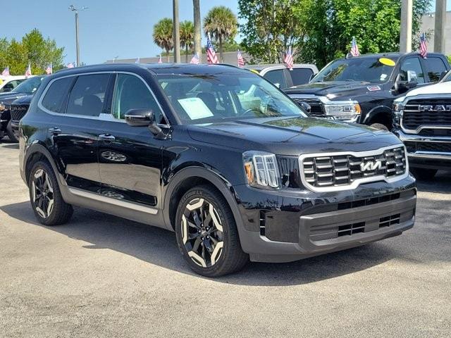 2023 Kia Telluride S for sale in Miami, FL