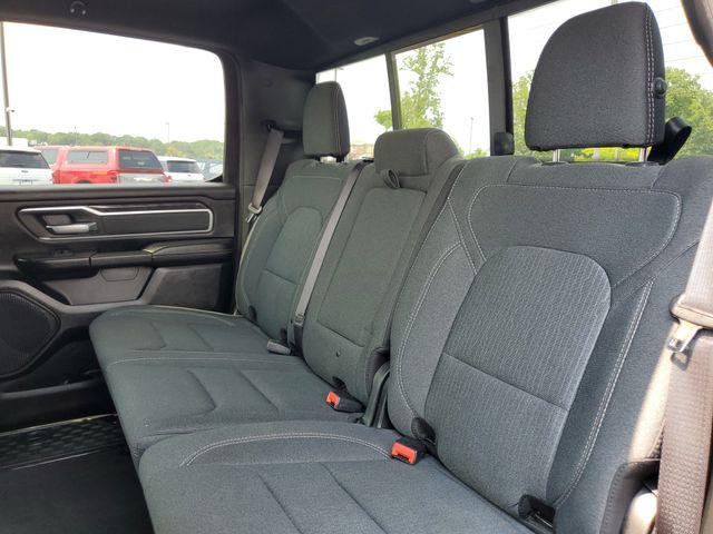 2020 Ram 1500 Big Horn Crew Cab 4x4 5'7" Box