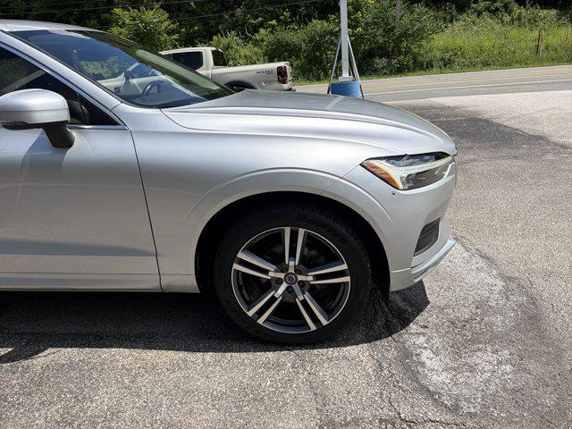 2021 Volvo XC60 T5 Momentum
