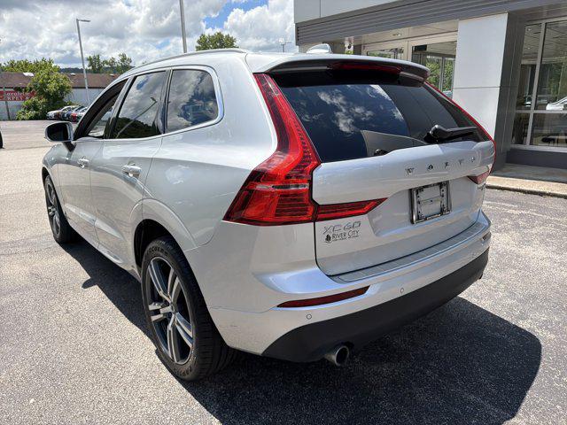 2021 Volvo XC60 T5 Momentum
