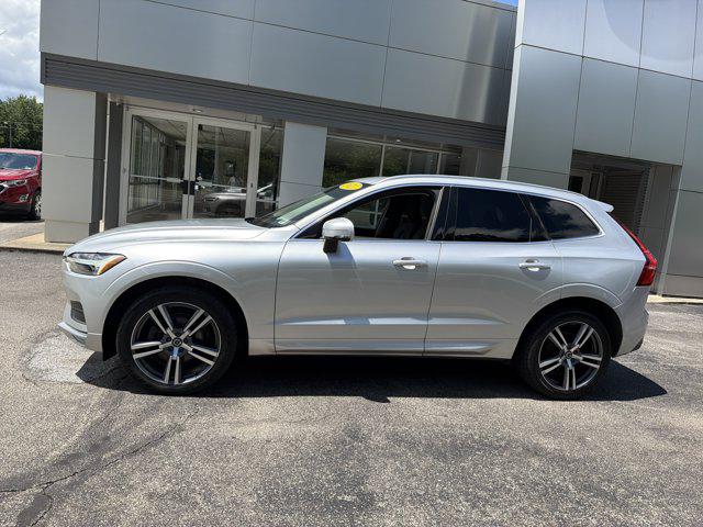 2021 Volvo XC60 T5 Momentum