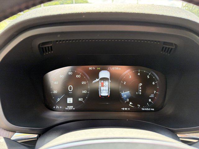 2021 Volvo XC60 T5 Momentum