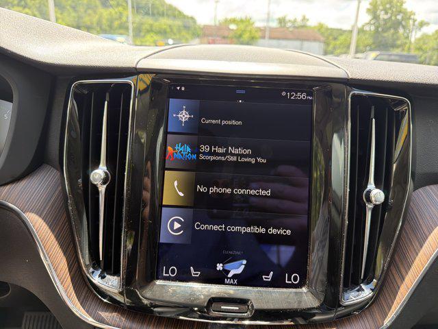 2021 Volvo XC60 T5 Momentum
