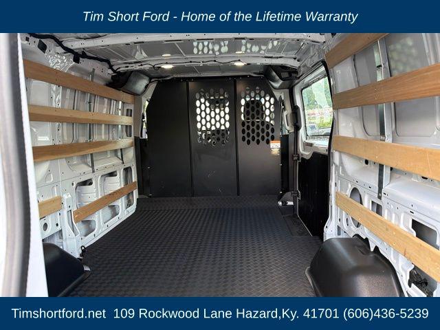 2025 Ford Transit Cargo Van Base