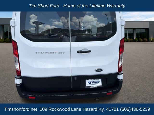 2025 Ford Transit Cargo Van Base