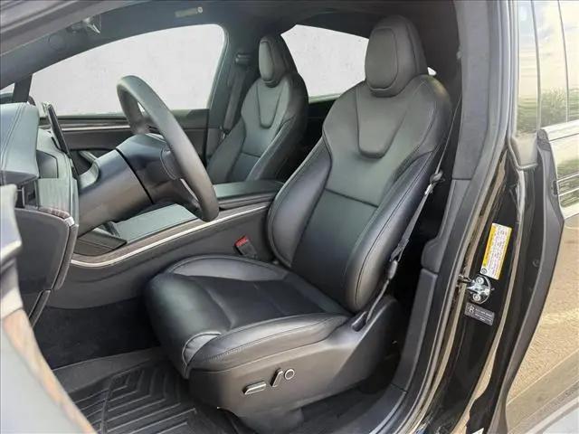 2023 Tesla Model X Standard Range