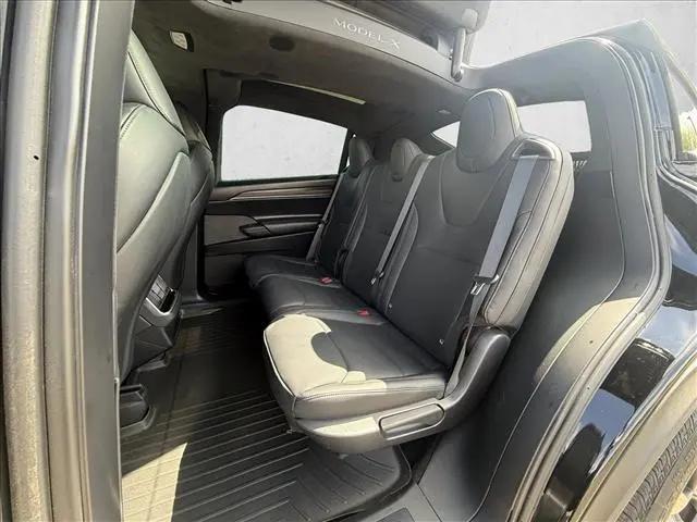 2023 Tesla Model X Standard Range