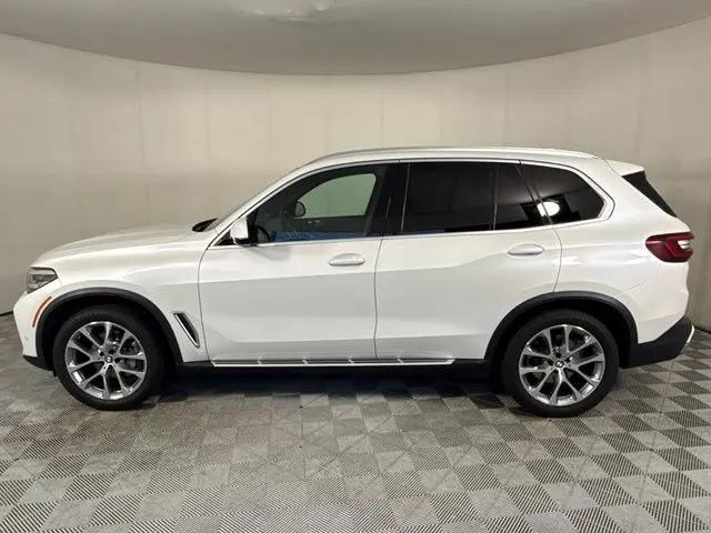 2023 BMW X5 sDrive40i