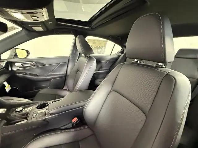 2026 Lexus IS 350 F SPORT Design
