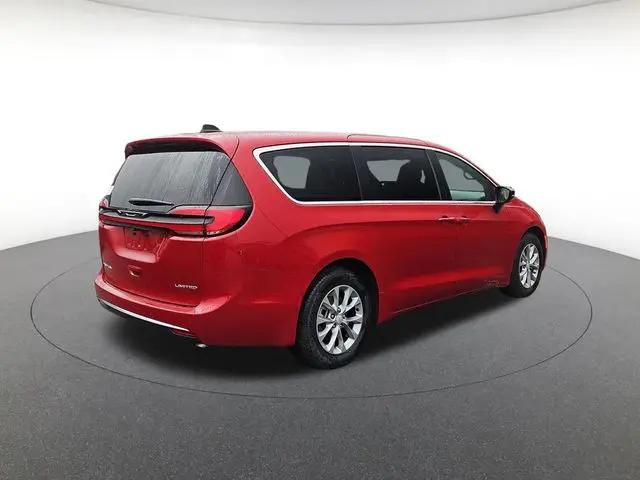 2027 Chrysler Pacifica Limited