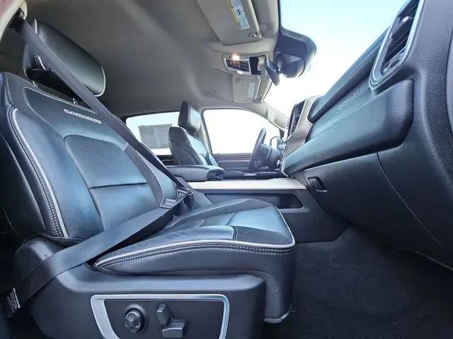 2021 Ram 1500 Laramie Crew Cab 4x4 5'7" Box