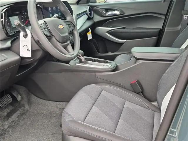 2026 Chevrolet Trax FWD LS
