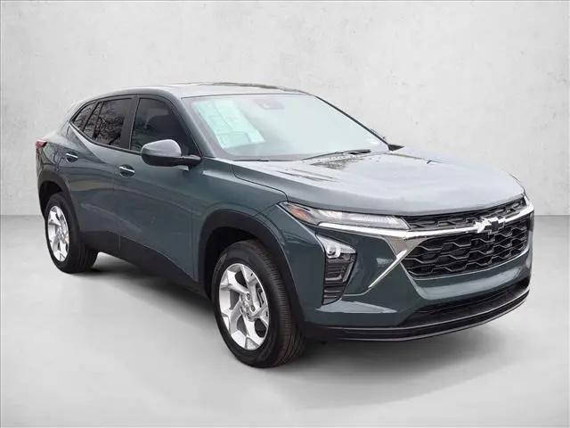 2026 Chevrolet Trax FWD LS
