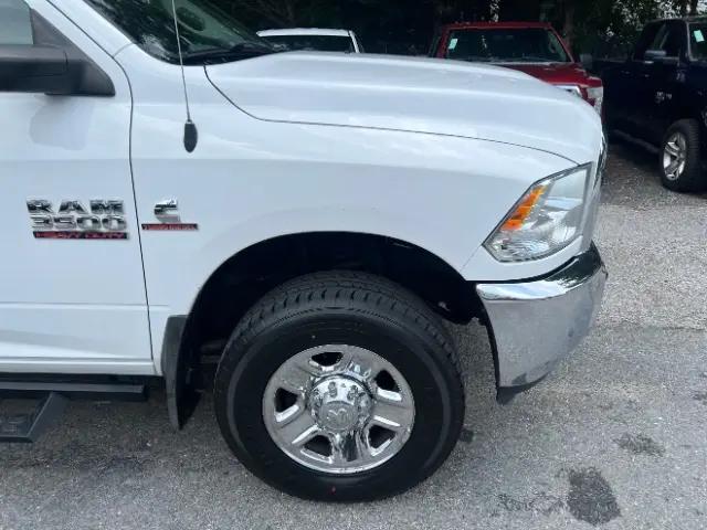 2018 Ram 3500 SLT Crew Cab 4x4 8' Box