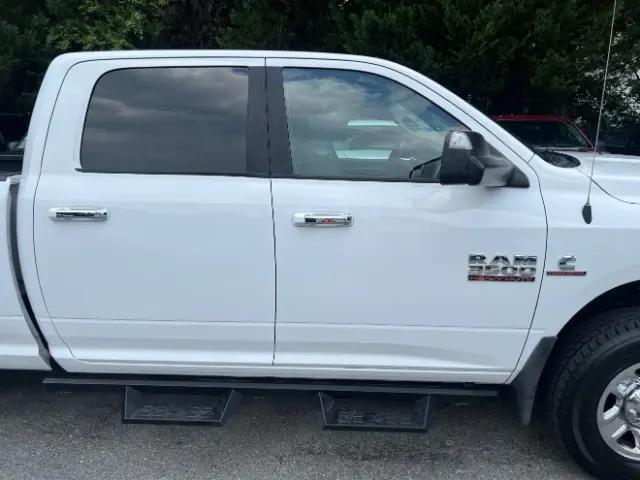 2018 Ram 3500 SLT Crew Cab 4x4 8' Box