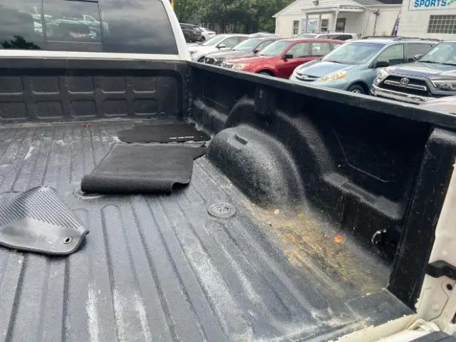 2018 Ram 3500 SLT Crew Cab 4x4 8' Box