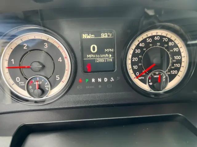 2018 Ram 3500 SLT Crew Cab 4x4 8' Box