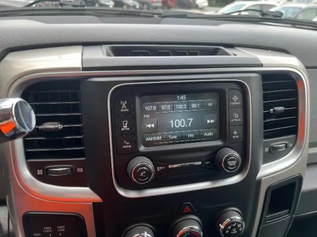 2018 Ram 3500 SLT Crew Cab 4x4 8' Box