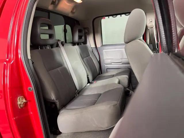 2006 Dodge Dakota SLT