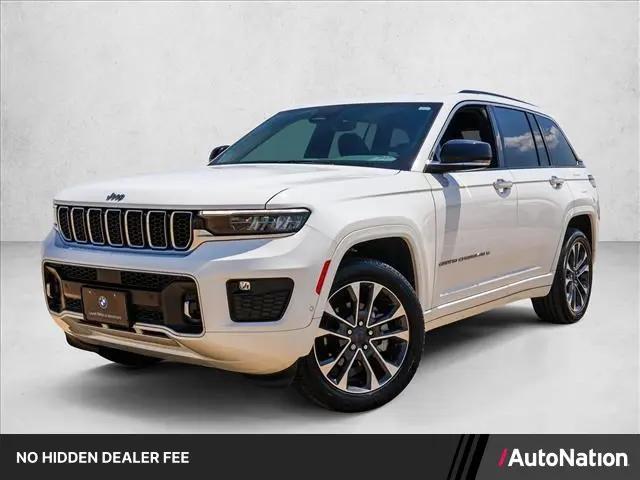 2023 Jeep Grand Cherokee Overland 4x4 for sale in Westmont, IL