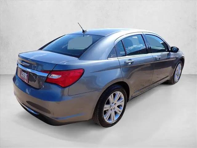 2012 Chrysler 200 LX