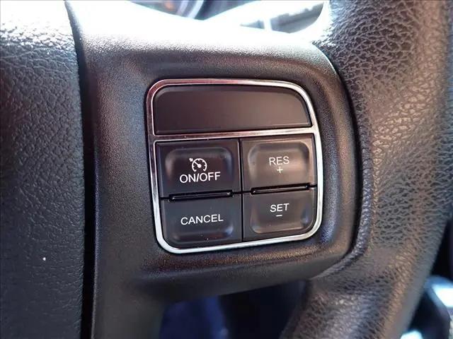 2012 Chrysler 200 LX