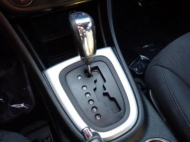 2012 Chrysler 200 LX