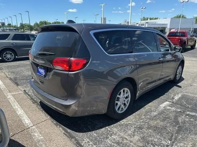 2020 Chrysler Pacifica Touring