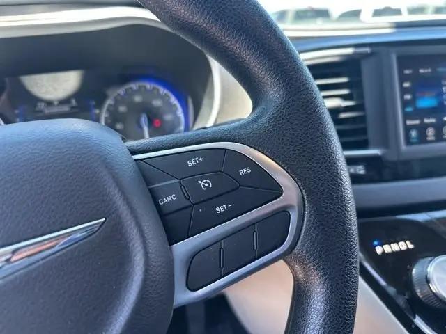 2020 Chrysler Pacifica Touring