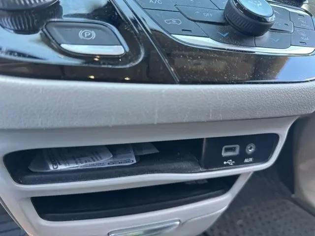 2020 Chrysler Pacifica Touring
