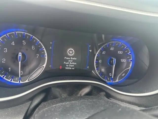 2020 Chrysler Pacifica Touring