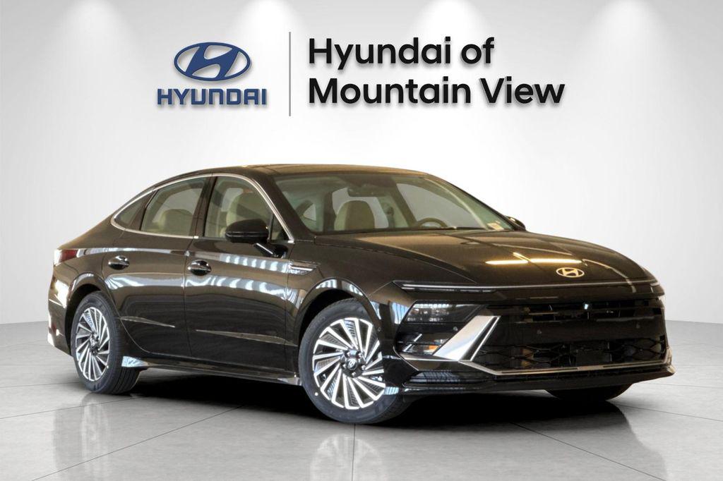 2026 Hyundai Sonata Hybrid Limited