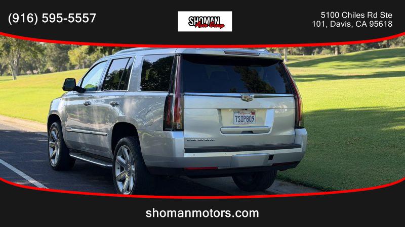 2016 Cadillac Escalade Luxury Collection