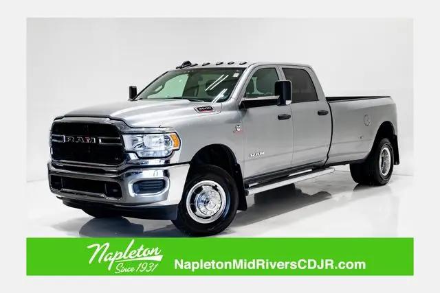 2022 Ram 3500 Tradesman Crew Cab 4x4 8' Box for sale in St. Peters, MO