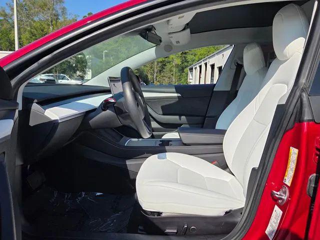 2021 Tesla Model 3 Standard Range Plus Rear-Wheel Drive