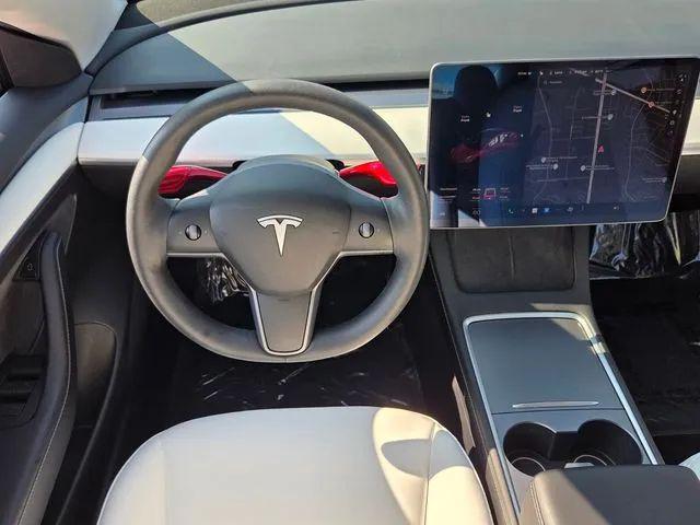 2021 Tesla Model 3 Standard Range Plus Rear-Wheel Drive