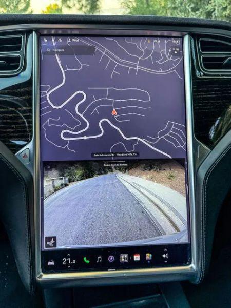 2016 Tesla Model S 90D