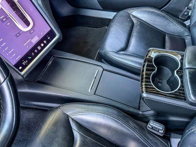 2016 Tesla Model S 90D