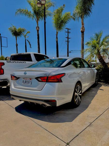2021 Nissan Altima SR FWD