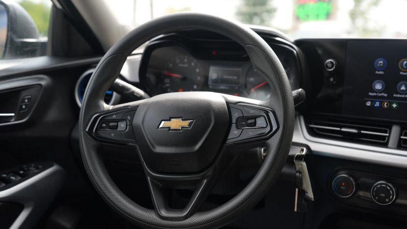 2025 Chevrolet Trax FWD LS