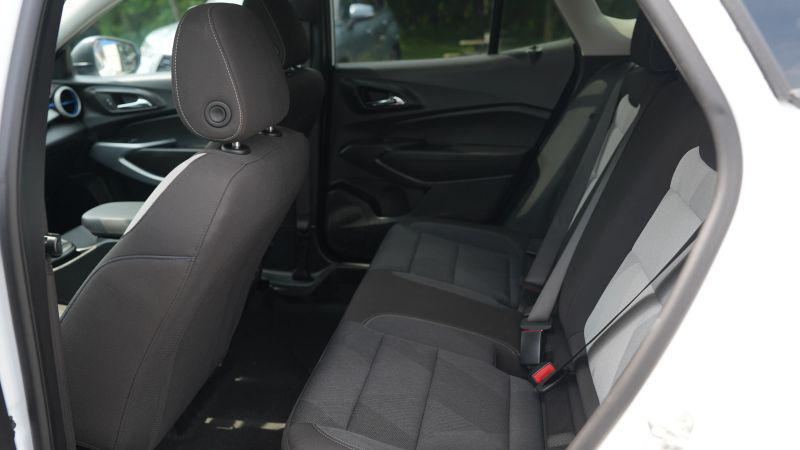 2025 Chevrolet Trax FWD LS