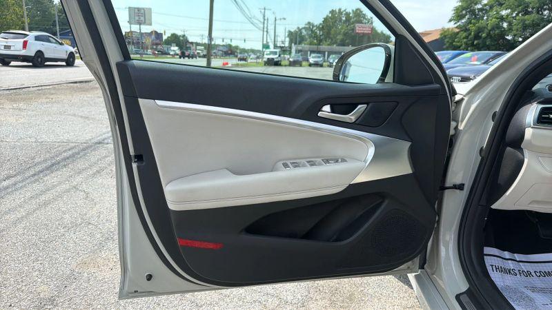 2025 Genesis G70 2.5T AWD