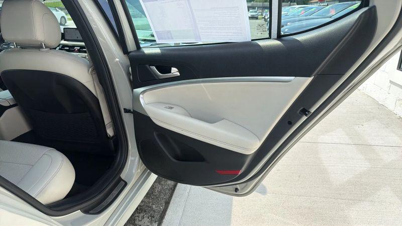 2025 Genesis G70 2.5T AWD