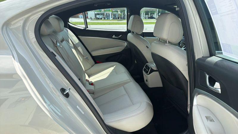2025 Genesis G70 2.5T AWD