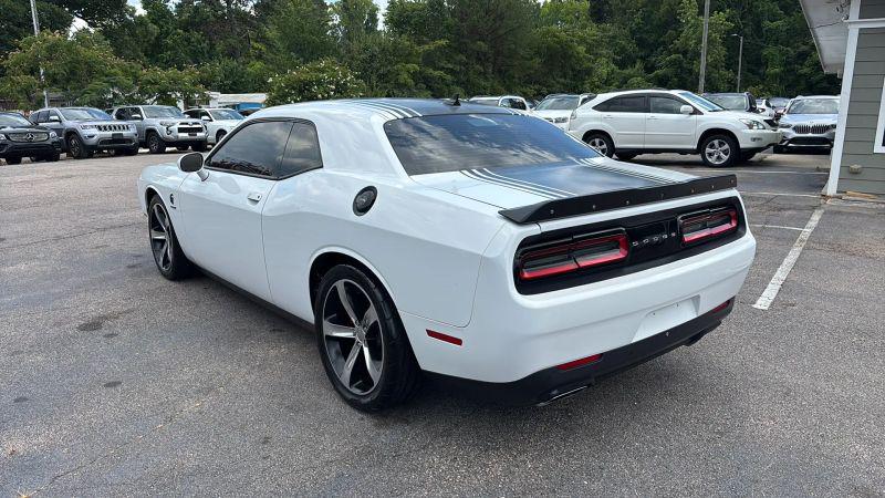 2015 Dodge Challenger R/T Plus Shaker