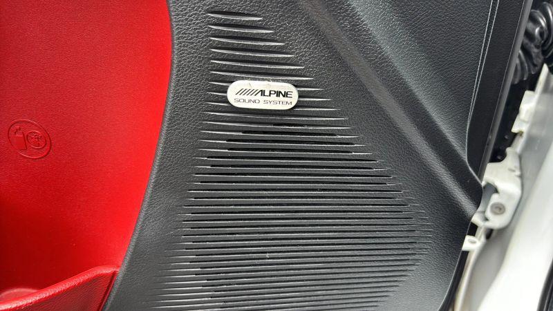 2015 Dodge Challenger R/T Plus Shaker